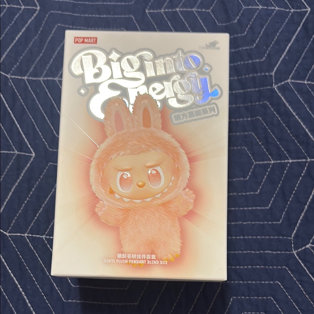 POP MART Big Into Energy Labubu “Happiness” - Picture 2 of 8